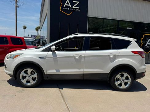 Used 2013 Ford Escape SE FWD image 9
