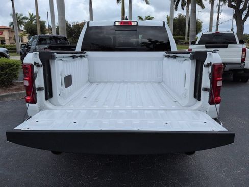 Used 2025 RAM 1500 Laramie w/ Sport Appearance Package AWD/4WD image 13