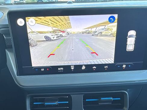 New 2025 Ford Maverick Lobo image 12