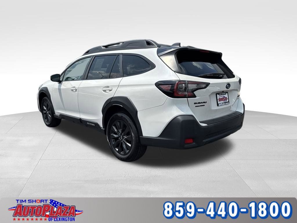 Used 2024 Subaru Outback Onyx Edition AWD/4WD image 2