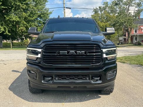 Used 2022 RAM 2500 Laramie w/ Night Edition AWD/4WD image 9