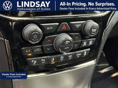 Used 2019 Jeep Grand Cherokee High Altitude AWD/4WD image 19