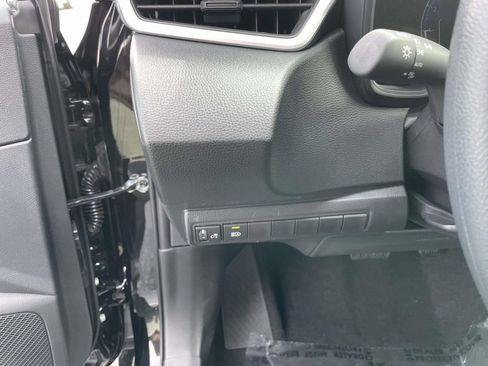 New 2026 Toyota Corolla LE image 31