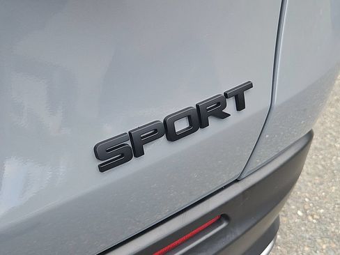 Certified 2024 Honda HR-V Sport image 10