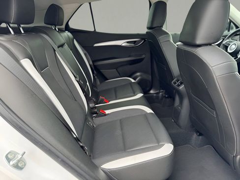 Used 2024 Buick Envision Sport Touring image 11