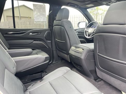 Certified 2024 Cadillac Escalade Sport AWD/4WD image 43