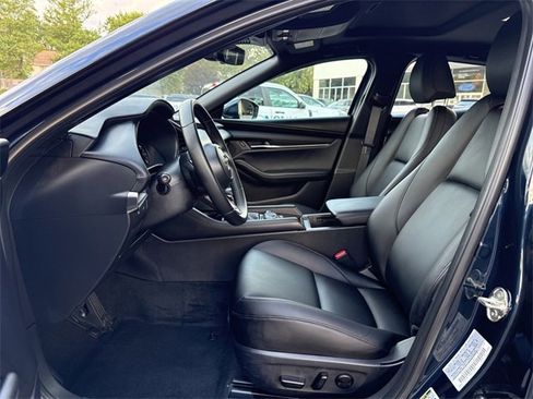 Used 2025 MAZDA MAZDA3 s image 22