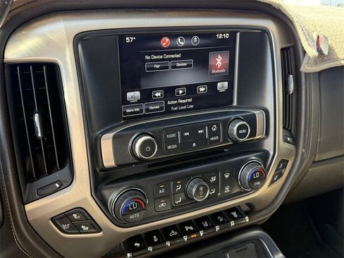 Used 2015 GMC Sierra 2500 Denali w/ Duramax Plus Package image 18