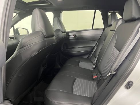 Used 2025 Toyota Corolla Cross AWD Hybrid image 13