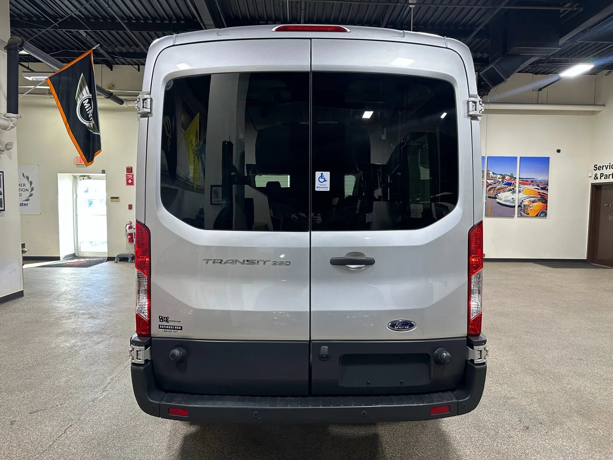 Used 2015 Ford Transit 250 148 Medium Roof RWD image 11