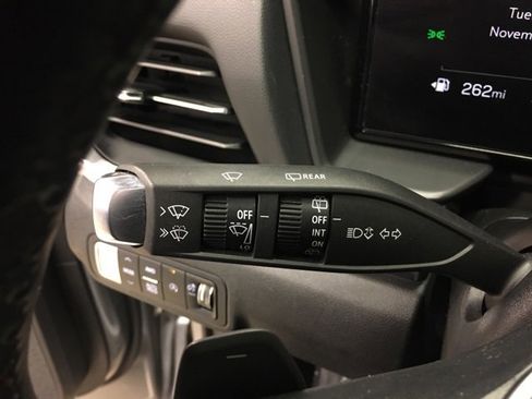 Used 2025 GMC Terrain Elevation image 30