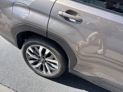 Used 2025 Subaru Forester Touring image 6