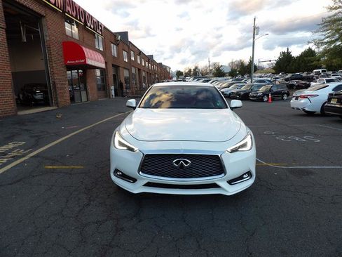 Used 2018 INFINITI Q60 Red Sport 400 w/ Sensory Package 3.0T Sport image 3