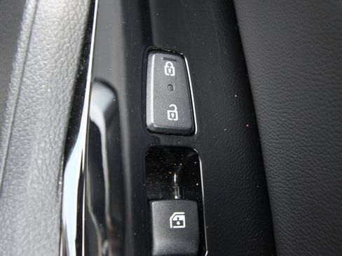 Used 2024 Kia Sportage X-Line AWD/4WD image 25