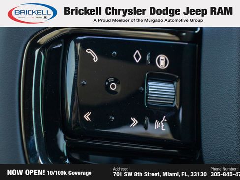 Used 2025 Land Rover Range Rover Evoque S AWD/4WD image 28