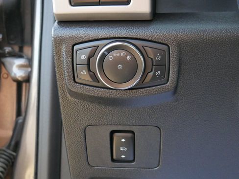 Used 2021 Ford F250 Lariat w/ Chrome Package image 75