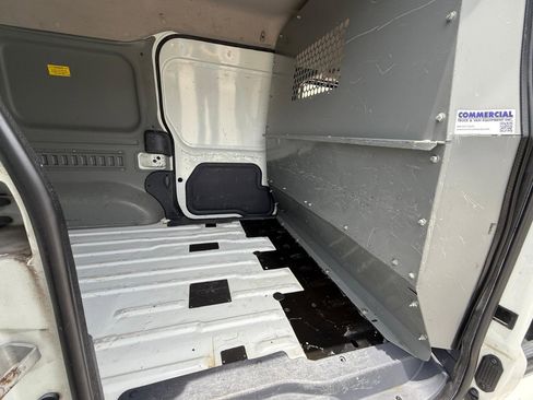 Used 2013 Ford Transit Connect XL image 25