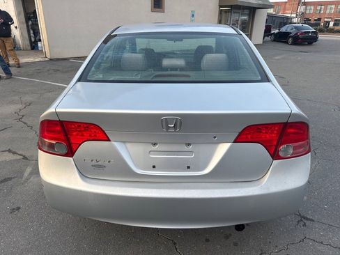Used 2007 Honda Civic LX image 4