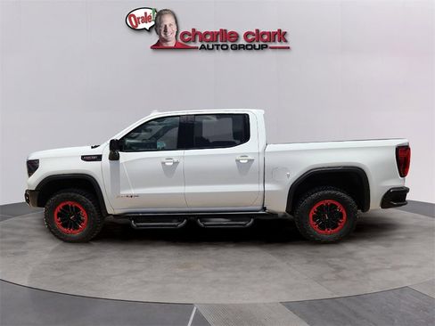 New 2025 GMC Sierra 1500 AT4X image 2