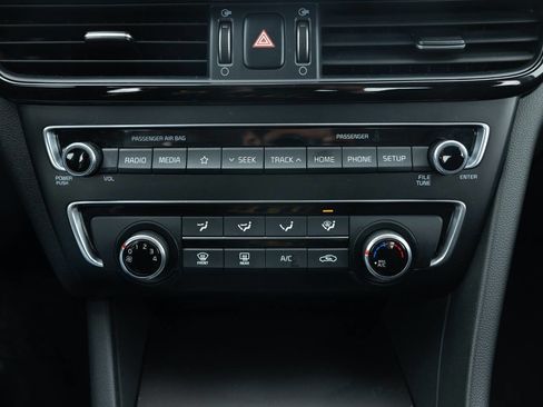 Used 2019 Kia Optima LX w/ LX 17" Wheel Package FWD image 35