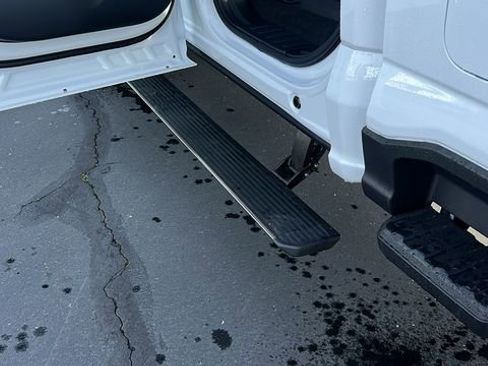 New 2025 Ford F250 Lariat w/ FX4 Off-Road Package image 14