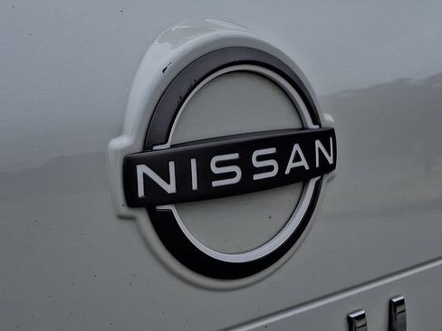 Used 2023 Nissan Rogue Platinum w/ Platinum Premium Package AWD/4WD image 31