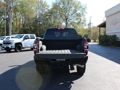 Used 2024 RAM 2500 Big Horn w/ Night Edition image 15