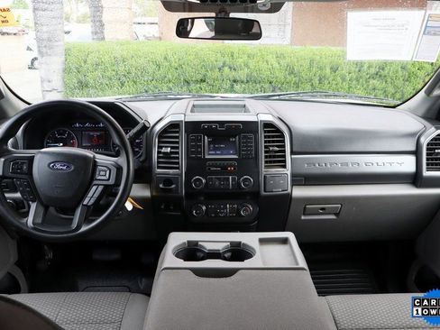 Used 2019 Ford F550 4x4 Crew Cab Super Duty image 25