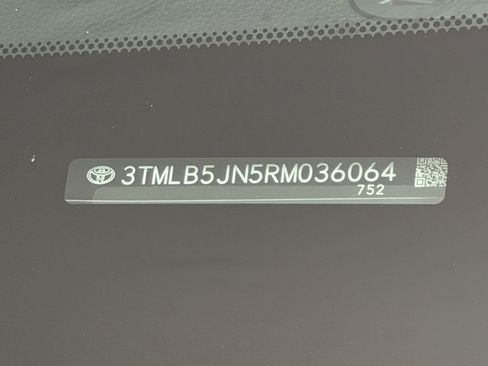 Certified 2024 Toyota Tacoma TRD Off-Road w/ TRD Off Road Upgrade Package image 19