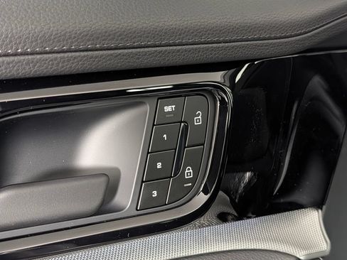 New 2026 Porsche Panamera RWD image 26