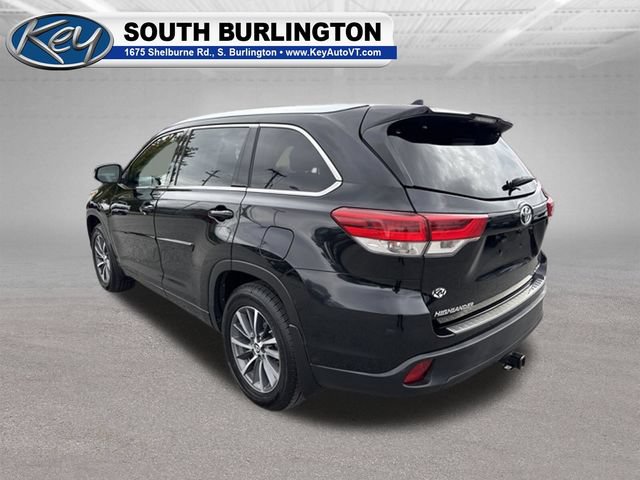 Used 2018 Toyota Highlander XLE w/ Protection Package #3 AWD/4WD image 4