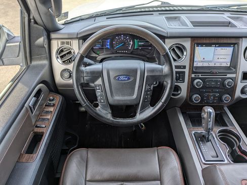 Used 2017 Ford Expedition EL King Ranch image 29