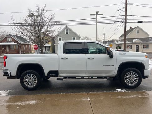 Used 2020 Chevrolet Silverado 3500 High Country w/ Z71 Off-Road Package image 7
