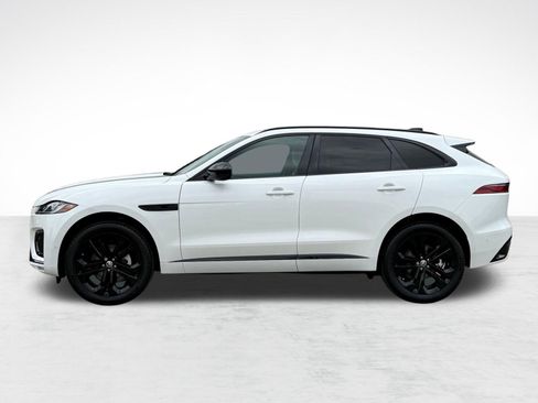 Used 2025 Jaguar F-PACE R-Dynamic S AWD/4WD image 2