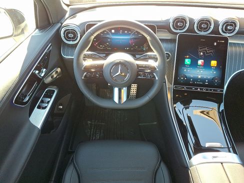 New 2026 Mercedes-Benz GLC 300 4MATIC image 9