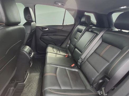 Used 2022 Chevrolet Equinox Premier w/ Redline Edition FWD image 17