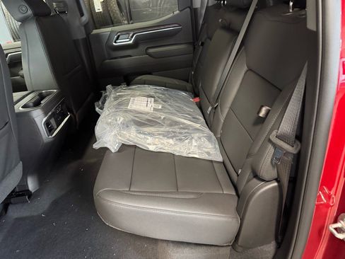 New 2026 GMC Sierra 1500 SLT w/ SLT Premium Plus Package image 10