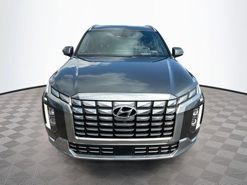 Used 2023 Hyundai Palisade Calligraphy w/ Cargo Package image 2