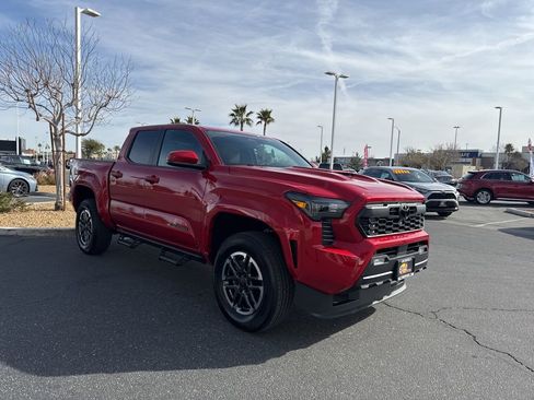Used 2026 Toyota Tacoma TRD Sport image 4