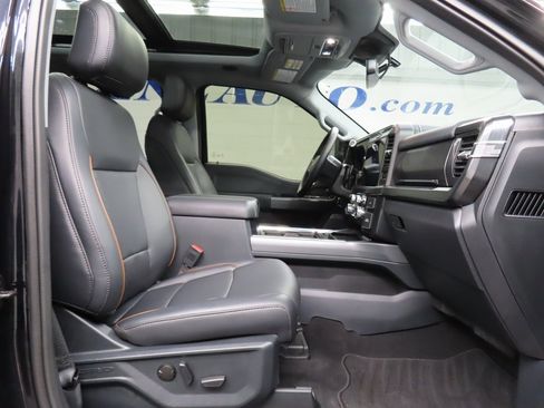 Used 2025 Ford F250 Lariat w/ Lariat Ultimate Package image 35