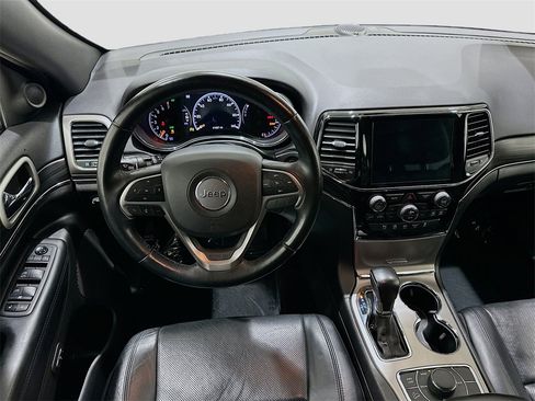 Used 2021 Jeep Grand Cherokee Limited w/ Luxury Group II image 22