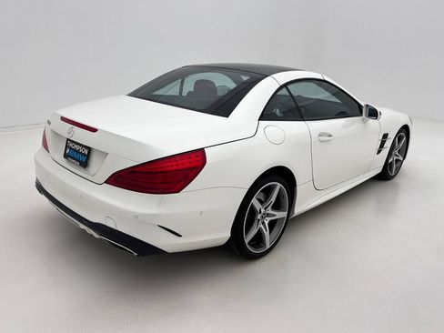 Used 2019 Mercedes-Benz SL 550 image 7