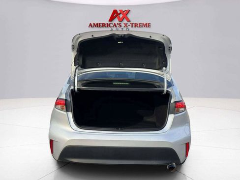 Used 2023 Toyota Corolla LE FWD image 55