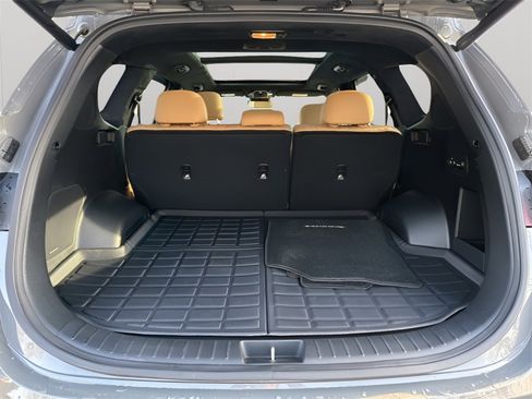 Used 2023 Hyundai Santa Fe Calligraphy image 16