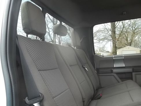 Used 2022 Ford F350 XLT w/ XLT Premium Package image 17