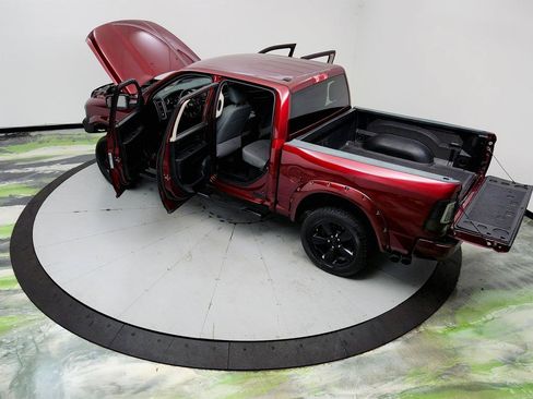 Used 2018 RAM 1500 Express w/ Express Value Package RWD image 38