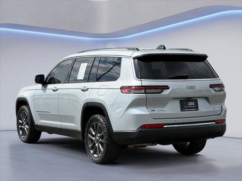 Used 2021 Jeep Grand Cherokee L Limited AWD/4WD image 10