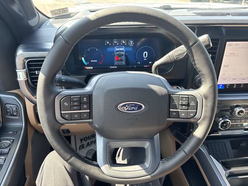 New 2025 Ford F250 Lariat w/ Lariat Ultimate Package AWD/4WD image 34
