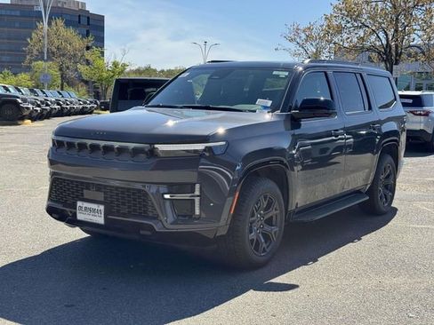 New 2026 Jeep Grand Wagoneer 4WD image 5