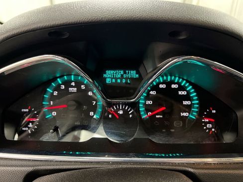 Used 2017 Chevrolet Traverse Premier image 12